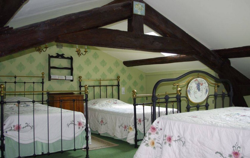 Location de vacances - Maison - Villa à Saint-Étienne-des-Oullières - Chambre verte -air-conditionné reversible