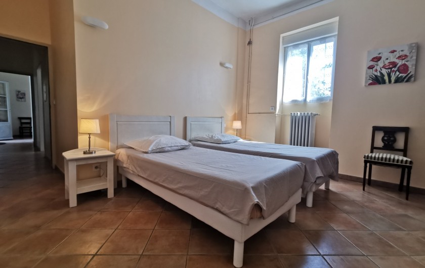 Location de vacances - Chambre d'hôtes à Jonquières - Chambre Fleur d' Oranger