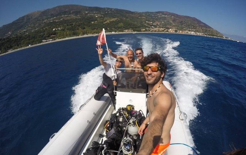 Location de vacances - Bungalow - Mobilhome à Monforte San Giorgio - Nos moniteurs de plongée