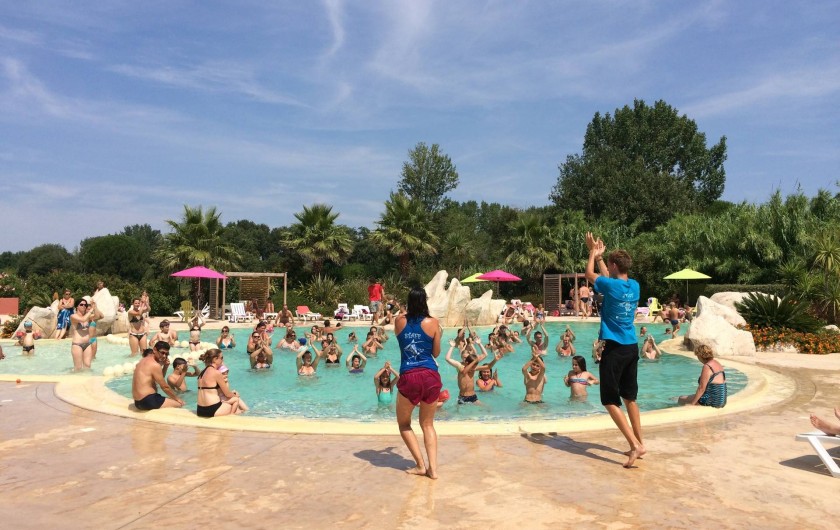 Location de vacances - Camping à Argelès-sur-Mer - Danse village