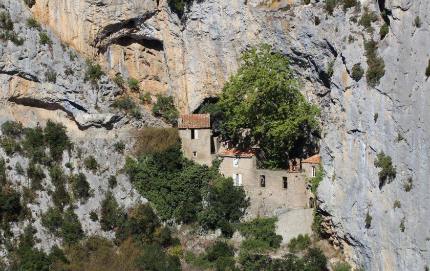 Location de vacances - Appartement à Canet-en-Roussillon - ermitage de GALAMUS  creusé dans la roche