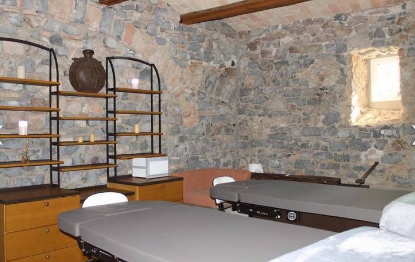 Location de vacances - Chambre d'hôtes à Saint-Félix-de-Pallières - Salle de massage