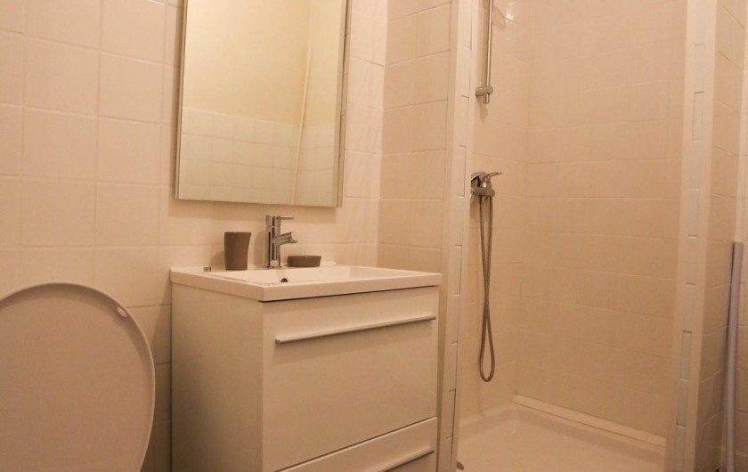 Location de vacances - Appartement à Agen - salle de bain