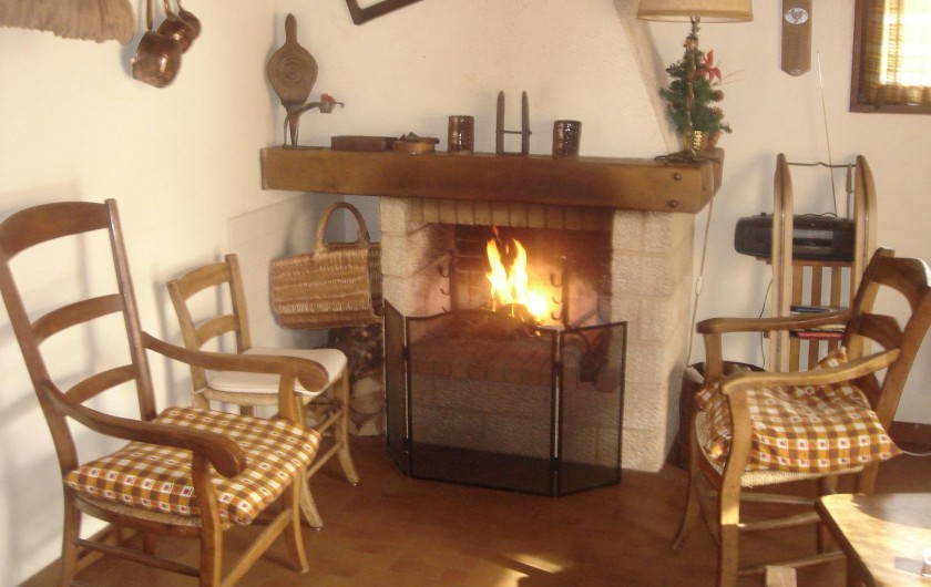 Location de vacances - Chalet à Corrençon-en-Vercors - Coin cheminée