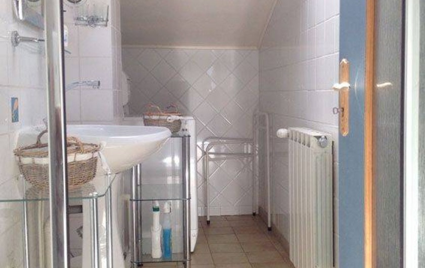 Location de vacances - Appartement à Mirabel - Salle de bain avec douche