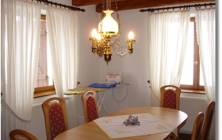 Location de vacances - Appartement à Thannenkirch - Salle à manger avec balcon