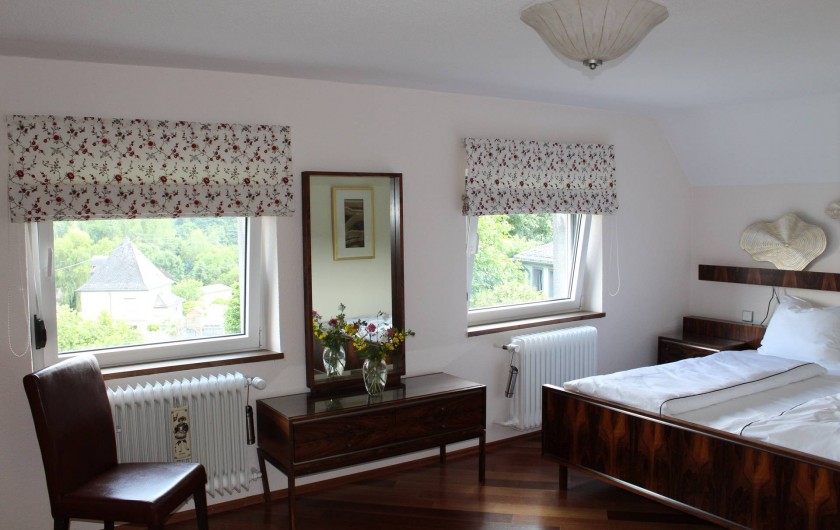 Location de vacances - Maison - Villa à Alsbach-Hähnlein - Chambre à coucher vue jardin