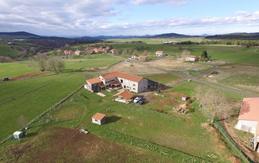 Location de vacances - Gîte à Coucouron - 6000 m² de terrain