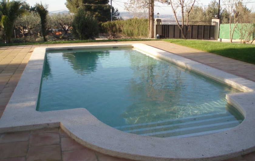 Location de vacances - Villa à Xàtiva - piscina de la villa
