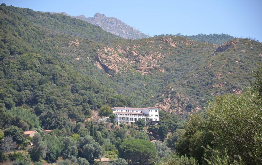 Location de vacances - Hôtel - Auberge à Fozzano - U FRACINTU dans son environnement