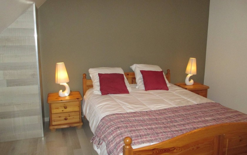 Location de vacances - Maison - Villa à Annecy - Gite n° 1 chambre lit 140