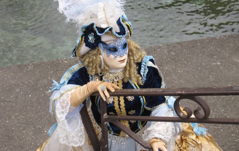 Location de vacances - Maison - Villa à Annecy - Carnaval d'Annecy  La Venise des Alpes