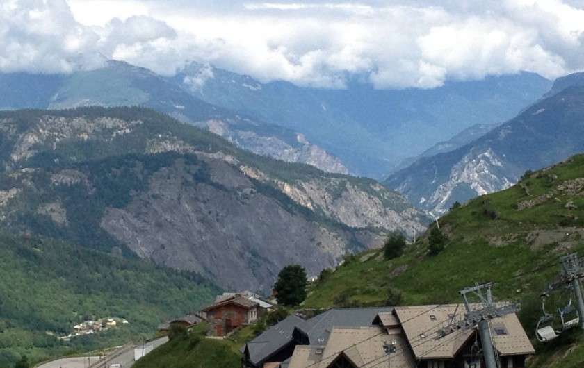 Location de vacances - Appartement à Valmeinier - Vue du salon 