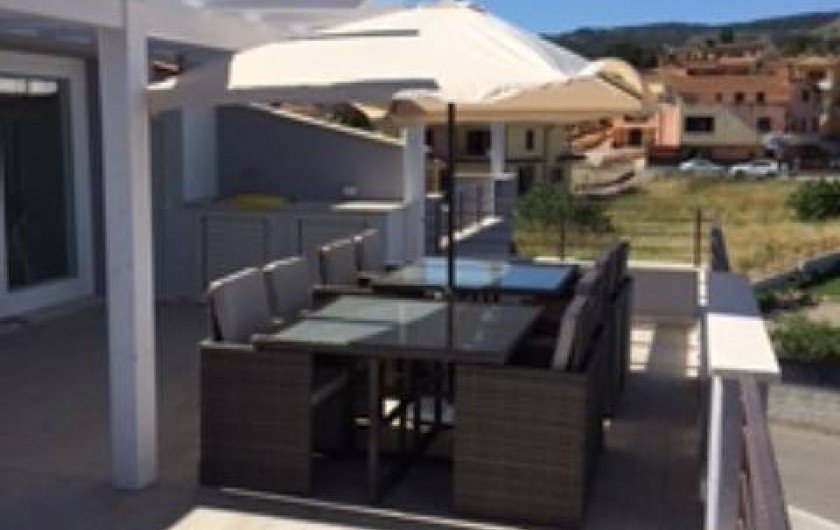 Location de vacances - Appartement à Lu Bagnu - Terrasse