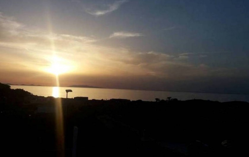 Location de vacances - Appartement à Lu Bagnu - Coucher de soleil