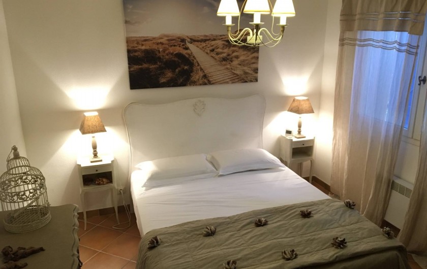 Location de vacances - Villa à Hyères - Chambre 1