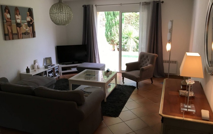 Location de vacances - Villa à Hyères - Salon