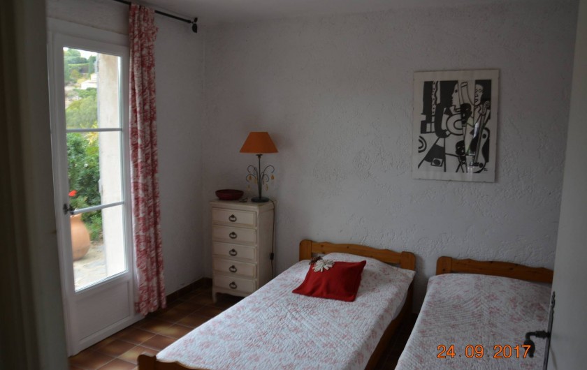 Location de vacances - Villa à Les Issambres - chambre rose