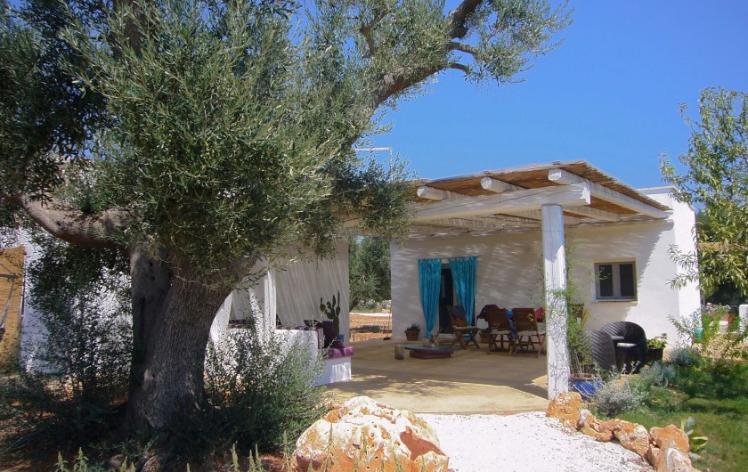 Location de vacances - Villa à San Vito dei Normanni - Villa vue de la piscine