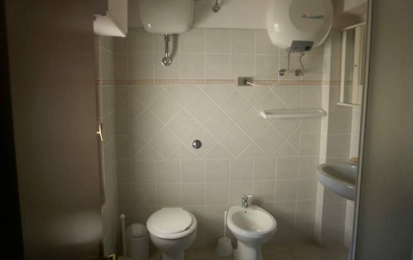 Location de vacances - Appartement à Tertenia - salle de bain