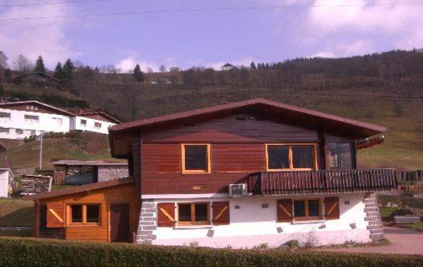 superbe chalet confortable proche piscine et commerces à ...