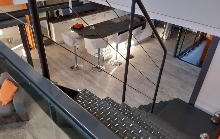 Location de vacances - Appartement à Beaune - Vue de l'étage !