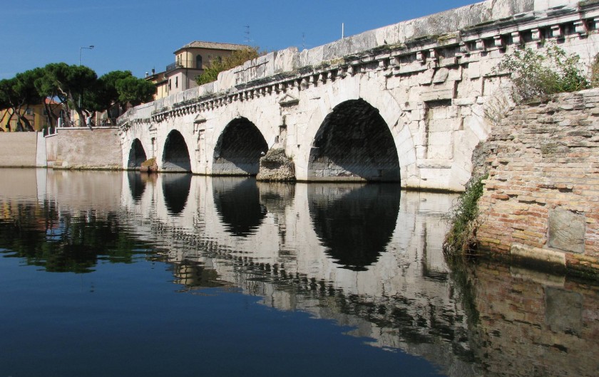Location de vacances - Appartement à Rimini - pont romain