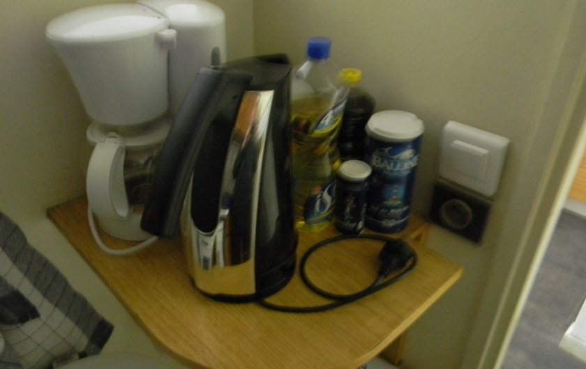 Location de vacances - Studio à Cauterets - machine a café et bouilloire