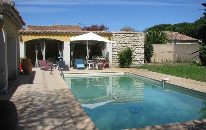 Location de vacances - Mas à Tarascon - EXTERIEUR