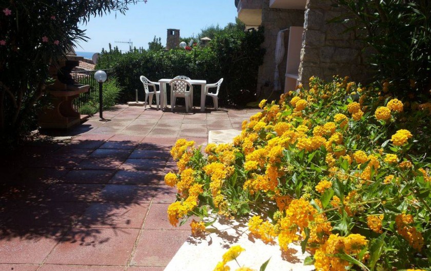 Location de vacances - Maison - Villa à Solanas - Si mettono gli sdrai