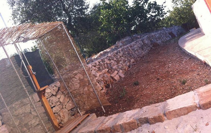 Location de vacances - Mas à Ceglie Messapica - Douche a l'exterior