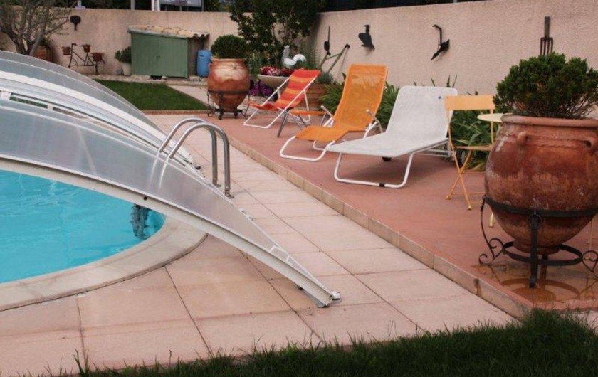 Location de vacances - Villa à Monteux - EXTERIEUR A piscine privative 3,5X7,5m transats jardin paysager de 800m2