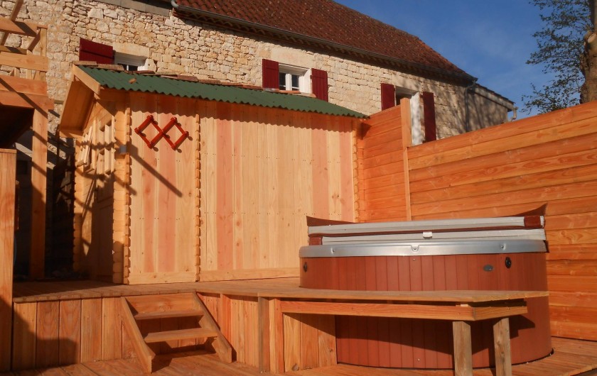 Location de vacances - Insolite à Labarre - Vue de l'espace Bien-être