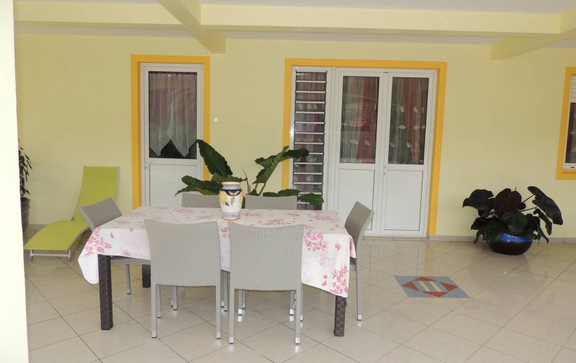 Location de vacances - Appartement à Rivière-Pilote - terrasse