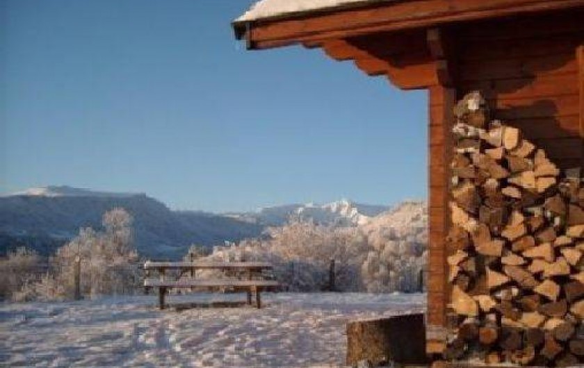 Location de vacances - Chalet à Chambon-sur-Lac