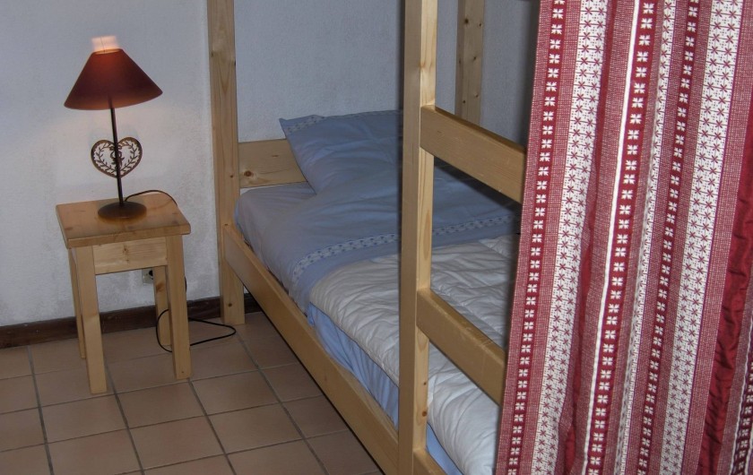 Location de vacances - Appartement à Samoëns - Coin montagne avec lits superposés