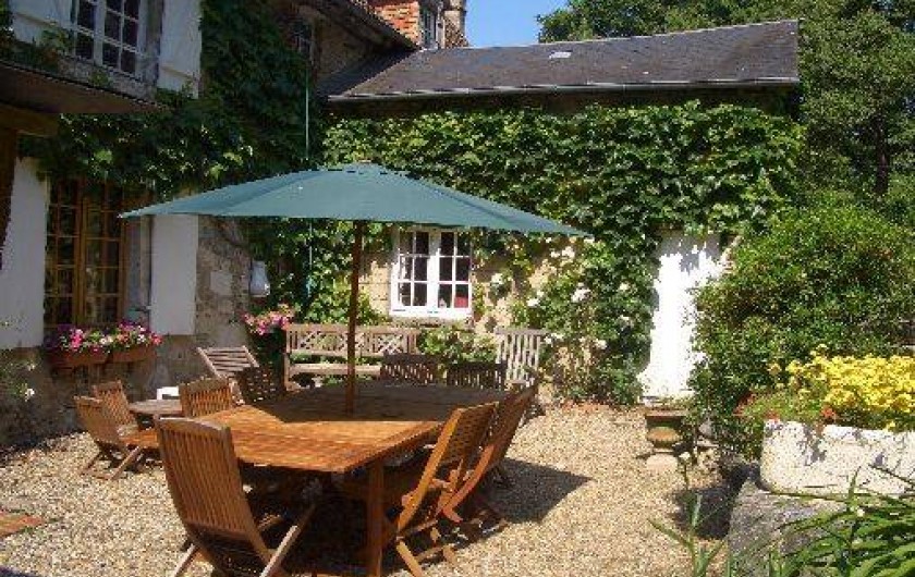 Location de vacances - Château - Manoir à Le Mesnil-sur-Blangy - Terrasse arriève