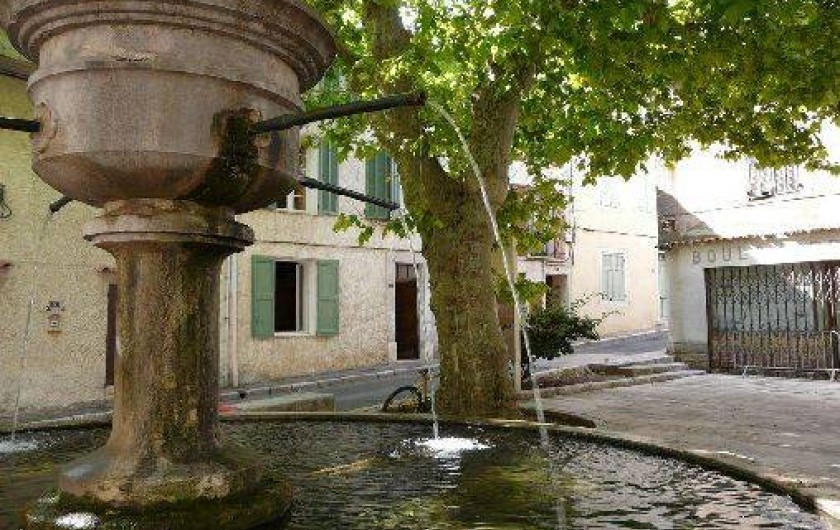 Location de vacances - Appartement à Nans-les-Pins