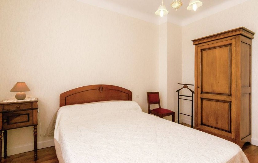 Location de vacances - Villa à Chasteaux - Chambre 1