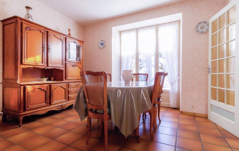 Location de vacances - Villa à Chasteaux - Salle à manger