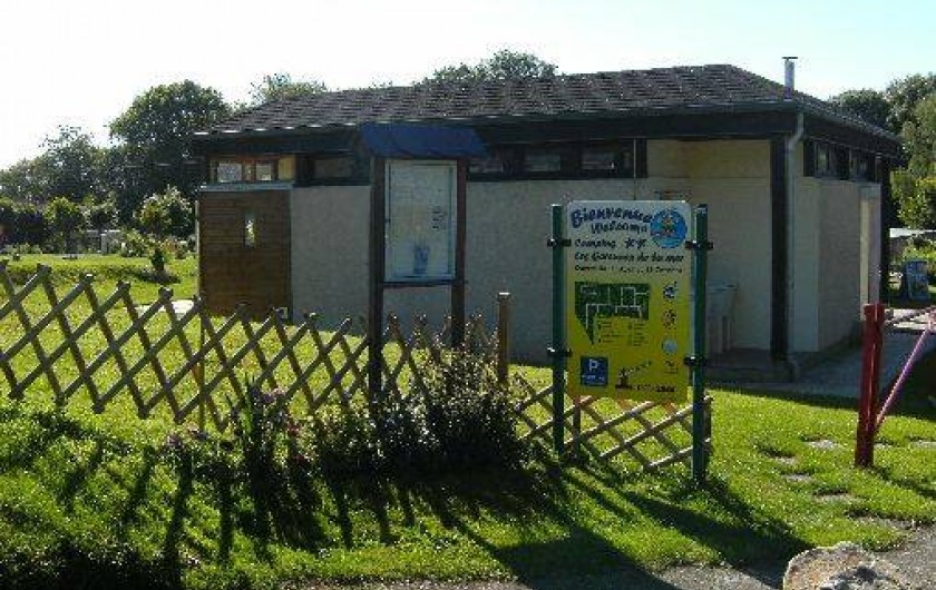 Location de vacances - Bungalow - Mobilhome à Le Bourg-Dun - Entre du camping les Garennes de la mer