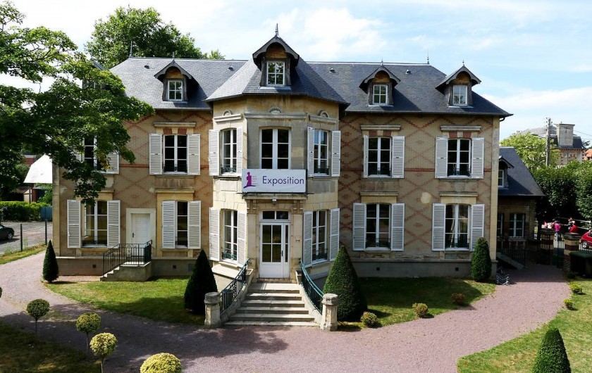Location de vacances - Appartement à Cabourg - musée M PROUST EN COURS