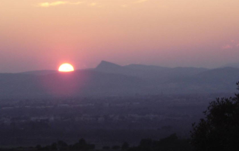 Location de vacances - Roulotte à Aniane - coucher de soleil