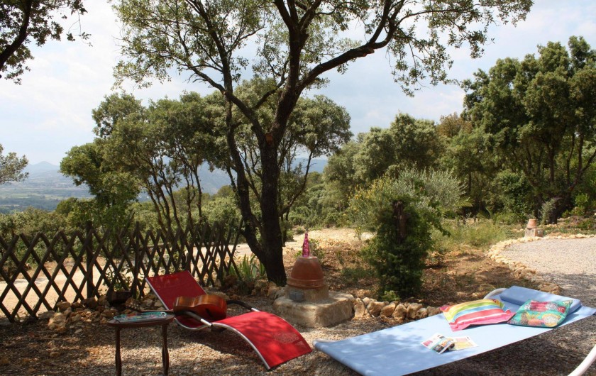 Location de vacances - Roulotte à Aniane - côté ouest farniente