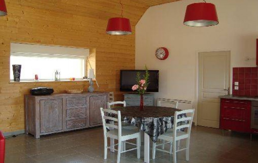 Location de vacances - Gîte à Brélès - Un grand écran télé .