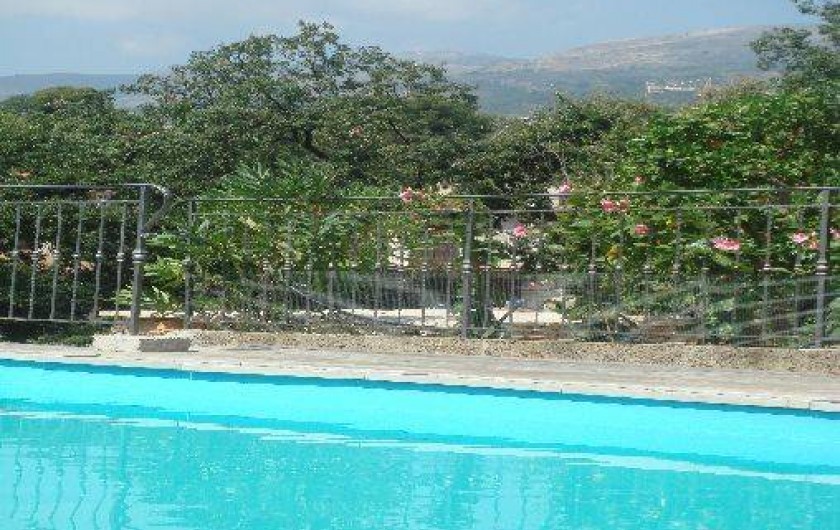Location de vacances - Appartement à Vence - Piscine
