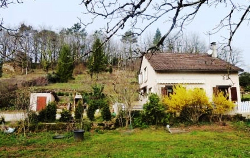 Location de vacances - Gîte à Terrasson-Lavilledieu - EXTERIEUR