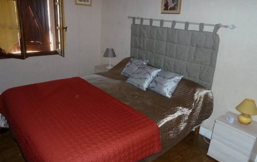 Location de vacances - Gîte à Terrasson-Lavilledieu - CHAMBRE 2