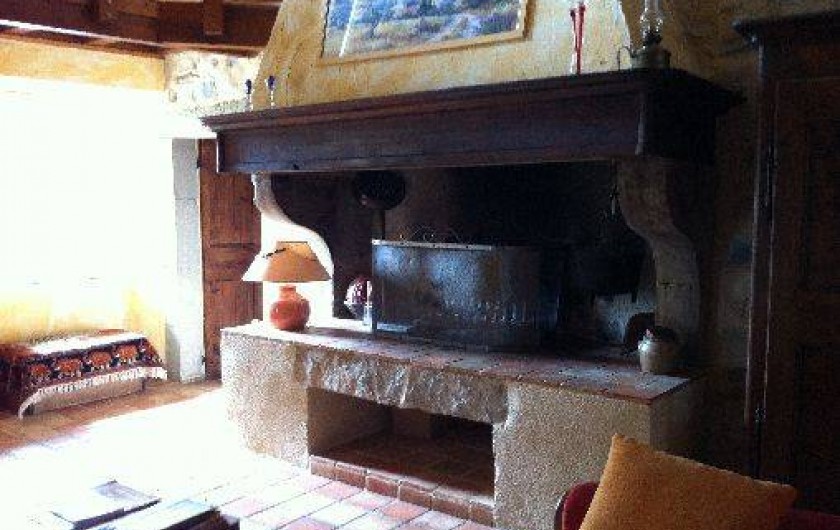 Location de vacances - Gîte à Francillon-sur-Roubion - Notre cheminée du gîte 4 saisons