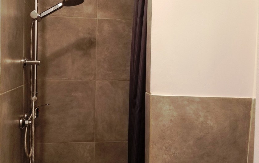 Location de vacances - Appartement à Dijon - Salle d'eau